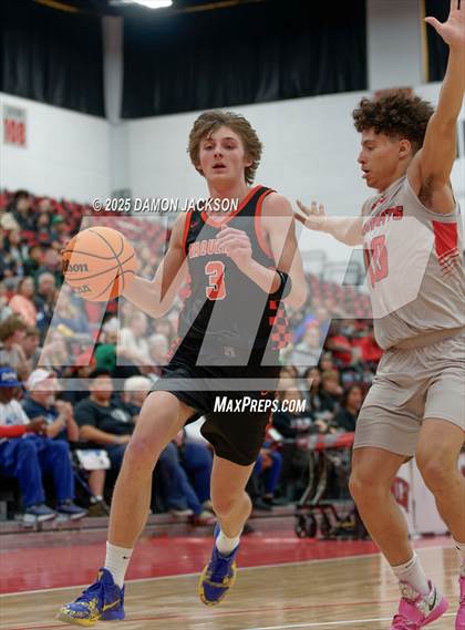 Thumbnail 3 in Mater Academy East Las Vegas vs Fernley (2025 NIAA 3A State Championship) photogallery.