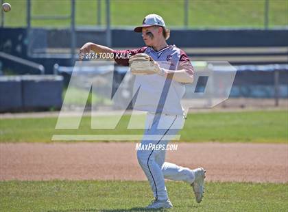 Thumbnail 2 in Killingly @ East Lyme (ECC Semifinal) photogallery.