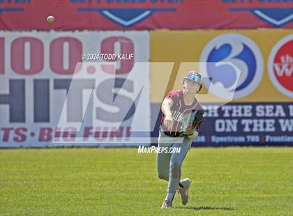 Thumbnail 2 in Killingly @ East Lyme (ECC Semifinal) photogallery.