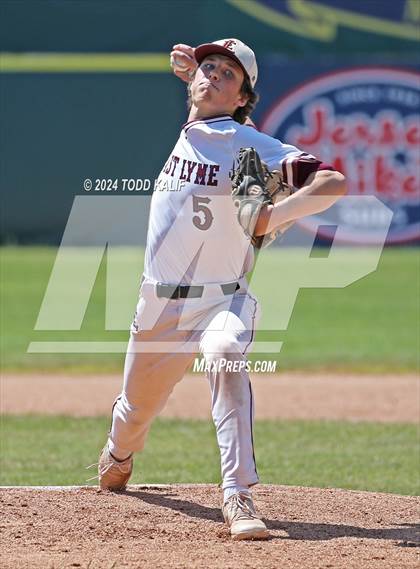 Thumbnail 3 in Killingly @ East Lyme (ECC Semifinal) photogallery.