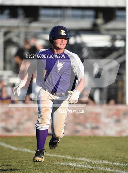 Thumbnail 3 in South Beauregard vs. Many photogallery.