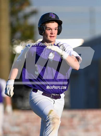 Thumbnail 3 in South Beauregard vs. Many photogallery.