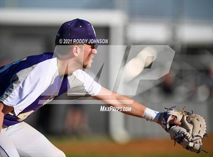 Thumbnail 2 in South Beauregard vs. Many photogallery.
