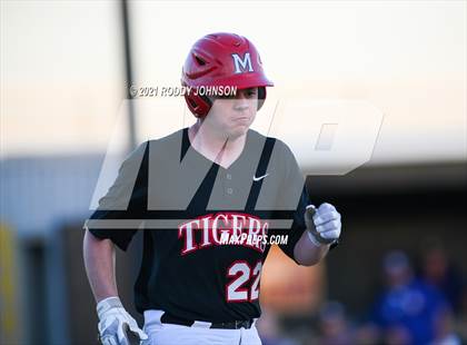 Thumbnail 1 in South Beauregard vs. Many photogallery.