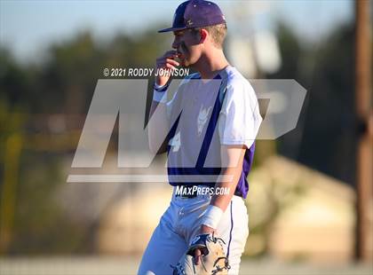 Thumbnail 3 in South Beauregard vs. Many photogallery.