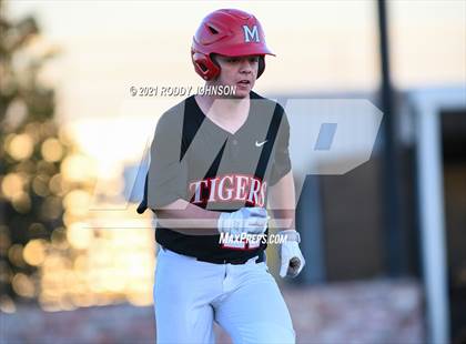 Thumbnail 3 in South Beauregard vs. Many photogallery.