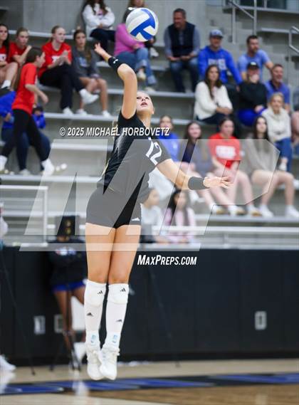Thumbnail 3 in Plano East vs. Byron Nelson (UIL 6 D1 Regional Final) photogallery.
