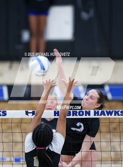 Thumbnail 3 in Plano East vs. Byron Nelson (UIL 6 D1 Regional Final) photogallery.