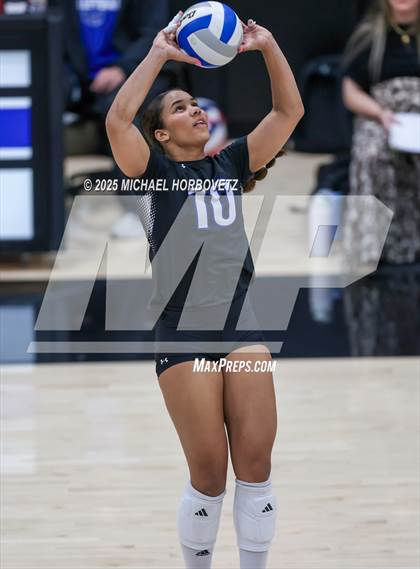 Thumbnail 3 in Plano East vs. Byron Nelson (UIL 6 D1 Regional Final) photogallery.