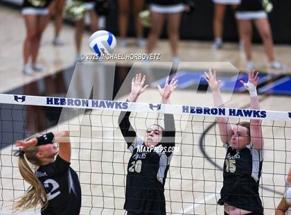 Thumbnail 3 in Plano East vs. Byron Nelson (UIL 6 D1 Regional Final) photogallery.