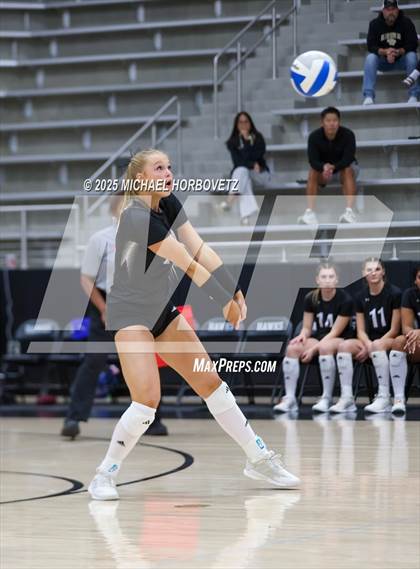 Thumbnail 1 in Plano East vs. Byron Nelson (UIL 6 D1 Regional Final) photogallery.