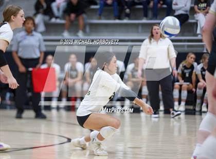 Thumbnail 2 in Plano East vs. Byron Nelson (UIL 6 D1 Regional Final) photogallery.