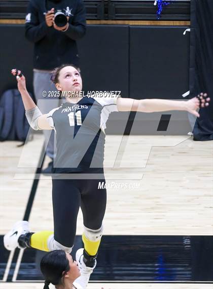 Thumbnail 3 in Plano East vs. Byron Nelson (UIL 6 D1 Regional Final) photogallery.