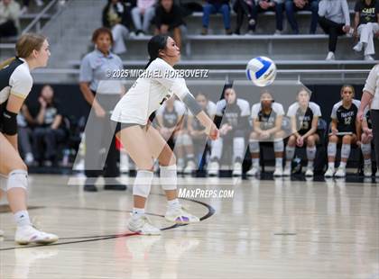 Thumbnail 3 in Plano East vs. Byron Nelson (UIL 6 D1 Regional Final) photogallery.