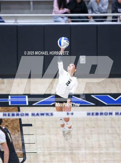 Thumbnail 1 in Plano East vs. Byron Nelson (UIL 6 D1 Regional Final) photogallery.