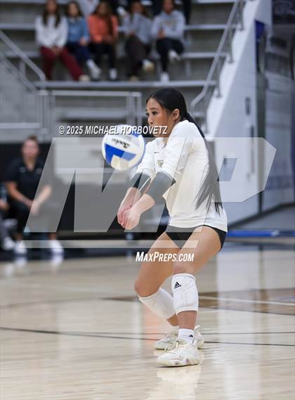 Thumbnail 1 in Plano East vs. Byron Nelson (UIL 6 D1 Regional Final) photogallery.