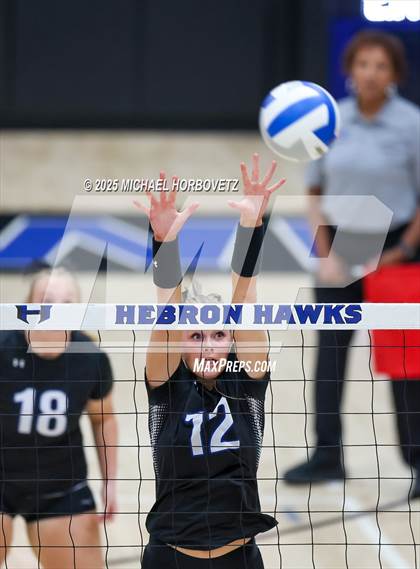 Thumbnail 1 in Plano East vs. Byron Nelson (UIL 6 D1 Regional Final) photogallery.