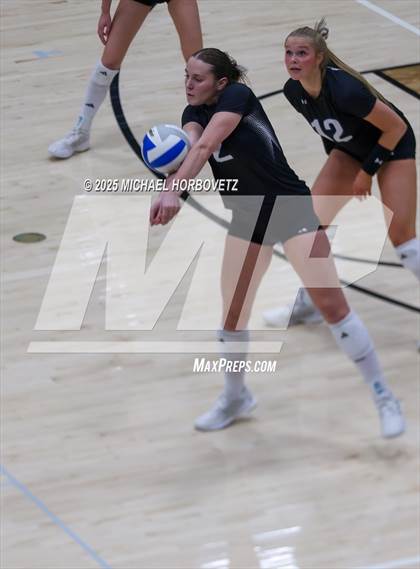 Thumbnail 1 in Plano East vs. Byron Nelson (UIL 6 D1 Regional Final) photogallery.