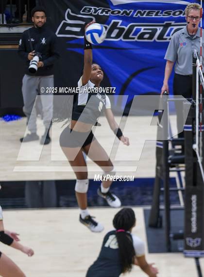 Thumbnail 3 in Plano East vs. Byron Nelson (UIL 6 D1 Regional Final) photogallery.