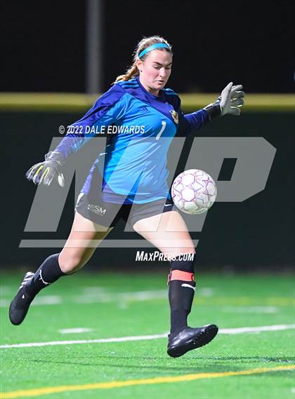 Thumbnail 2 in Patrick Henry vs. Christian (Parker Cup) photogallery.