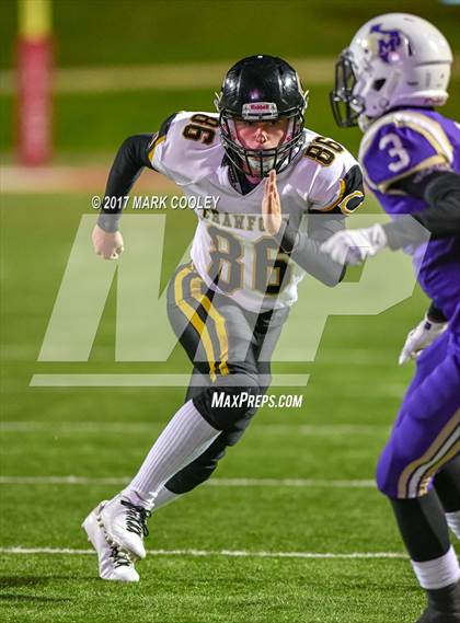 Thumbnail 2 in Mart vs. Crawford (UIL 2A D1 Quarterfinal) photogallery.
