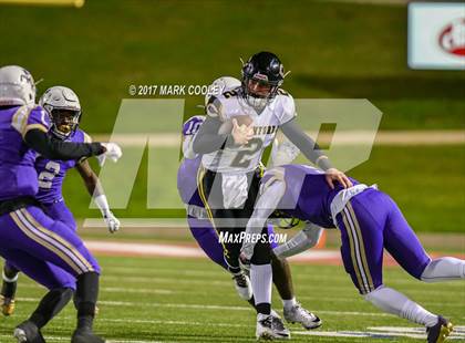 Thumbnail 3 in Mart vs. Crawford (UIL 2A D1 Quarterfinal) photogallery.