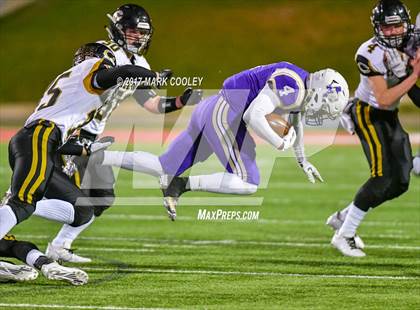 Thumbnail 3 in Mart vs. Crawford (UIL 2A D1 Quarterfinal) photogallery.
