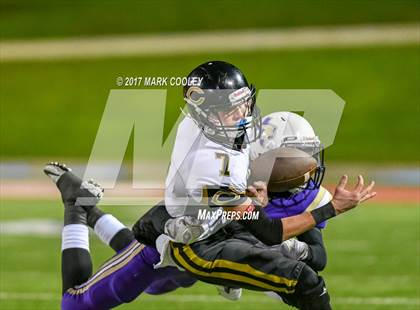 Thumbnail 3 in Mart vs. Crawford (UIL 2A D1 Quarterfinal) photogallery.