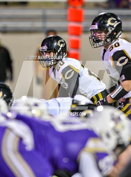 Thumbnail 2 in Mart vs. Crawford (UIL 2A D1 Quarterfinal) photogallery.