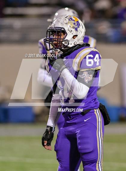 Thumbnail 2 in Mart vs. Crawford (UIL 2A D1 Quarterfinal) photogallery.