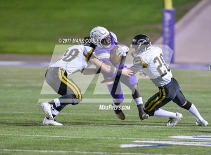 Thumbnail 3 in Mart vs. Crawford (UIL 2A D1 Quarterfinal) photogallery.