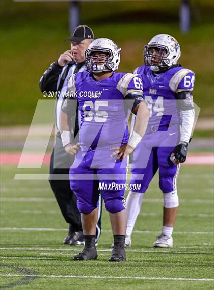 Thumbnail 2 in Mart vs. Crawford (UIL 2A D1 Quarterfinal) photogallery.