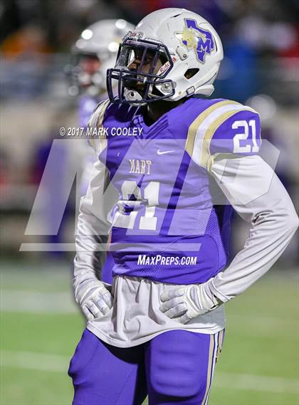 Thumbnail 2 in Mart vs. Crawford (UIL 2A D1 Quarterfinal) photogallery.