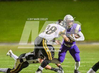 Thumbnail 2 in Mart vs. Crawford (UIL 2A D1 Quarterfinal) photogallery.