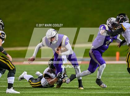 Thumbnail 1 in Mart vs. Crawford (UIL 2A D1 Quarterfinal) photogallery.