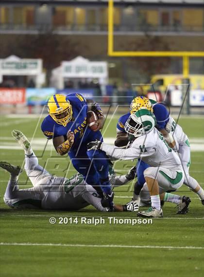 Thumbnail 1 in St. Mary's vs. Grant (CIF SJS D-2 Final) photogallery.