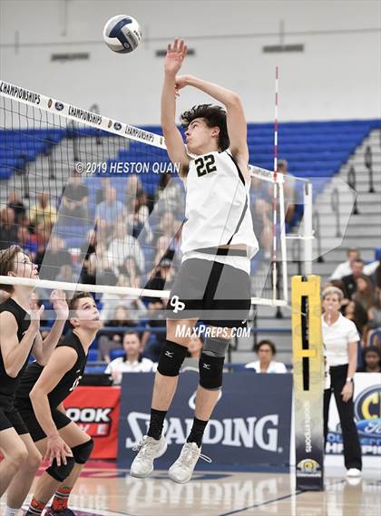 Thumbnail 2 in Oak Park vs. Saddleback Valley Christian (CIF-SS D2 Final) photogallery.