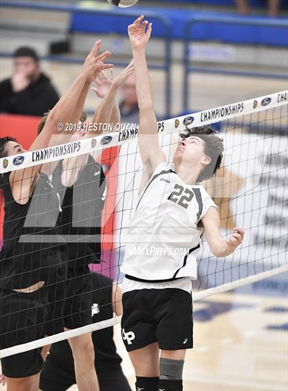 Thumbnail 3 in Oak Park vs. Saddleback Valley Christian (CIF-SS D2 Final) photogallery.
