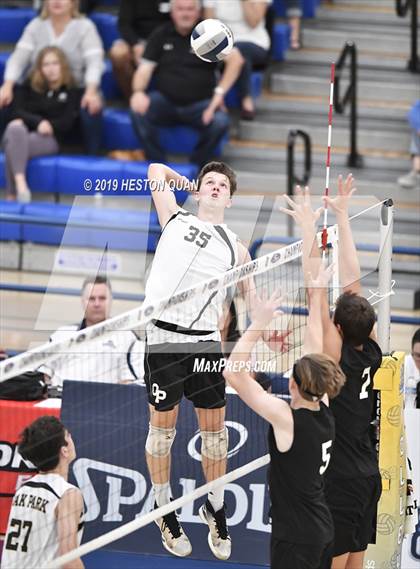 Thumbnail 3 in Oak Park vs. Saddleback Valley Christian (CIF-SS D2 Final) photogallery.