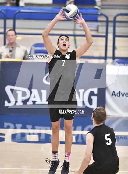 Thumbnail 1 in Oak Park vs. Saddleback Valley Christian (CIF-SS D2 Final) photogallery.