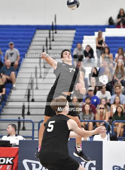 Thumbnail 2 in Oak Park vs. Saddleback Valley Christian (CIF-SS D2 Final) photogallery.