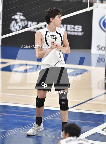 Thumbnail 2 in Oak Park vs. Saddleback Valley Christian (CIF-SS D2 Final) photogallery.