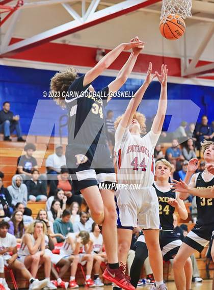 Thumbnail 3 in Dixon @ West Carteret photogallery.