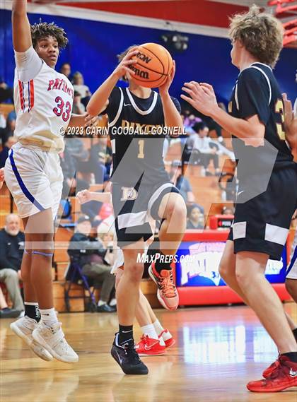 Thumbnail 3 in Dixon @ West Carteret photogallery.