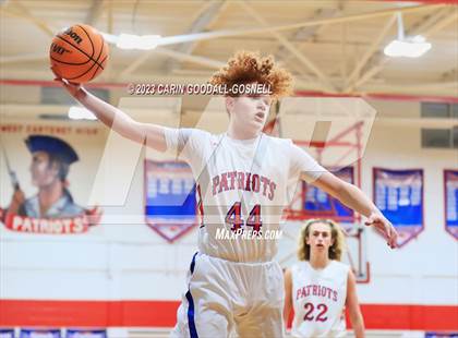 Thumbnail 2 in Dixon @ West Carteret photogallery.