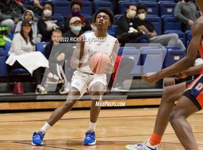 Thumbnail 3 in Whitney Young vs. Vashon photogallery.