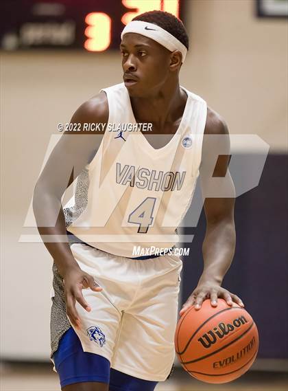Thumbnail 2 in Whitney Young vs. Vashon photogallery.