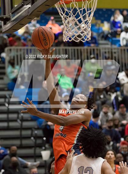 Thumbnail 1 in Whitney Young vs. Vashon photogallery.