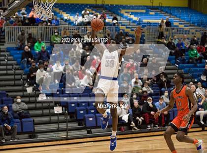 Thumbnail 3 in Whitney Young vs. Vashon photogallery.