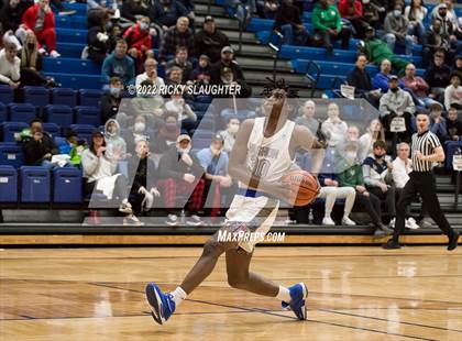 Thumbnail 1 in Whitney Young vs. Vashon photogallery.